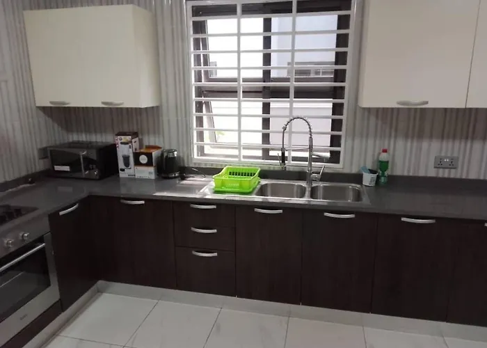 3 Bedroom En-Suite House In Communication Hills, East Legon Hills, Accra